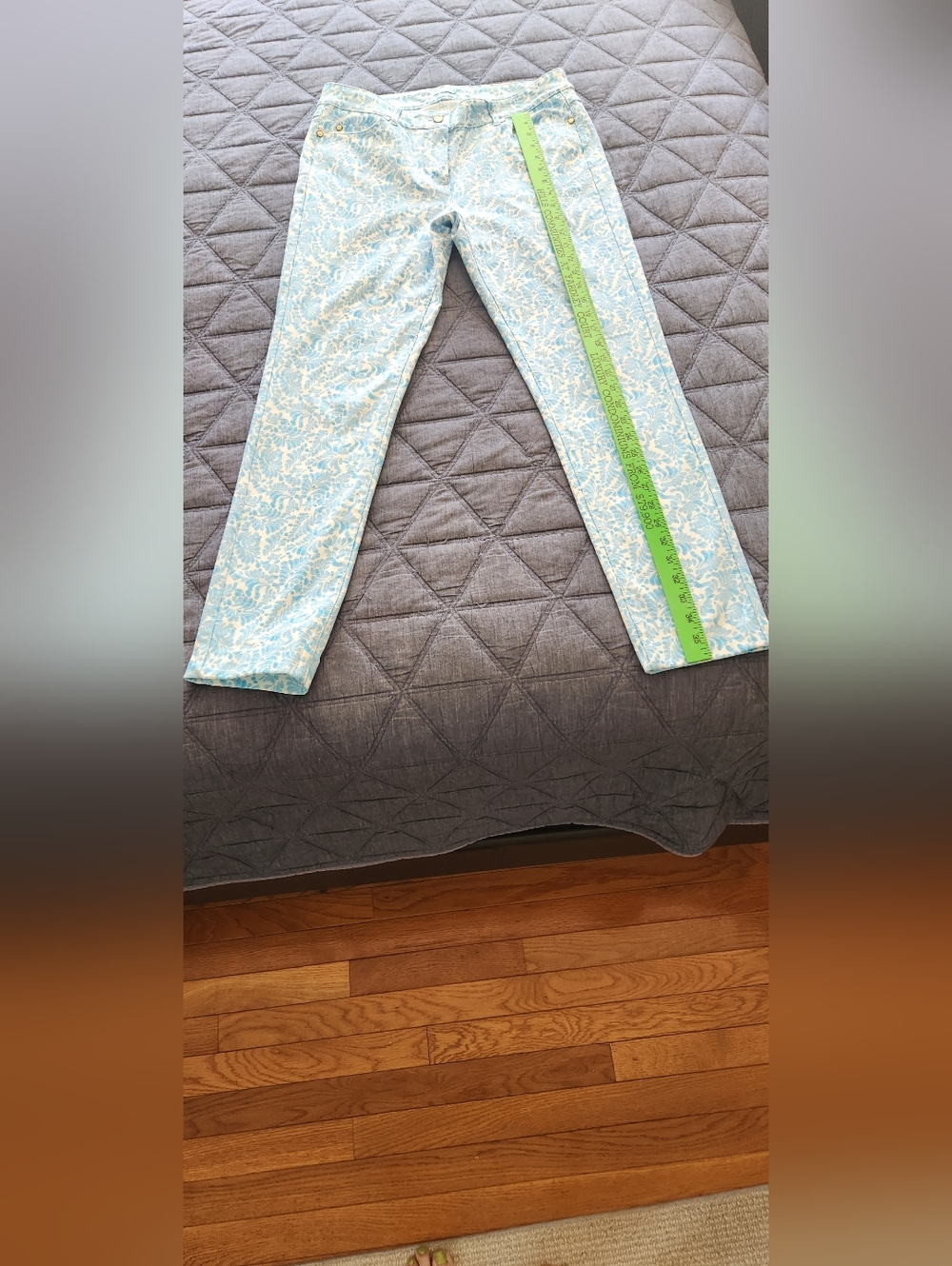 J. McLaughlin Light Blue and White Floral Slim Jeans